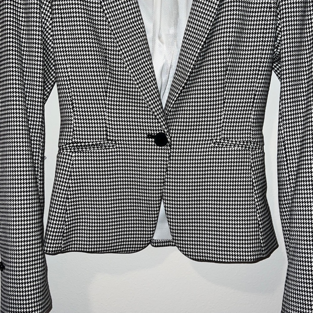 H&M houndstooth blazer - Picture 3 of 4